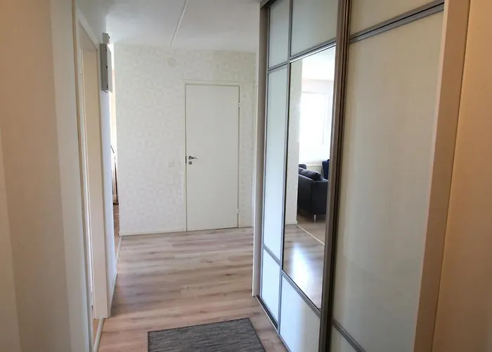 Spacious For 6 With Sauna * Lahti